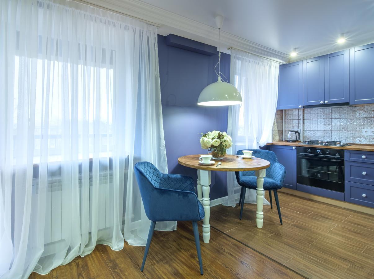 "Indigo" Lägenhet Charkiv Exteriör bild